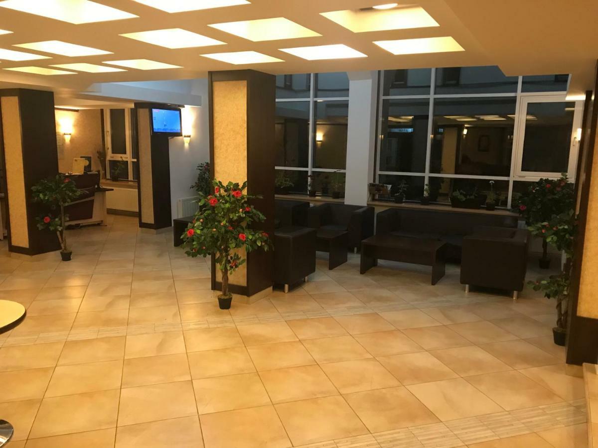 Hotel Iasicon Lacu Rosu Εξωτερικό φωτογραφία